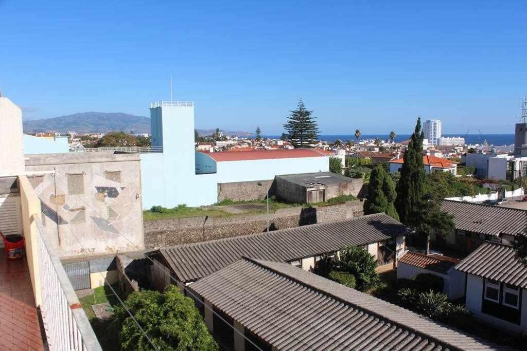 Apartamento Antero III Rral Nº 743 Daire Ponta Delgada Dış mekan fotoğraf